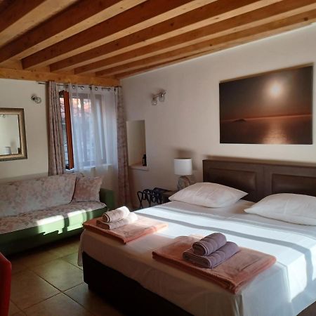 Jr Luxury Guesthouse2 Split Exterior foto